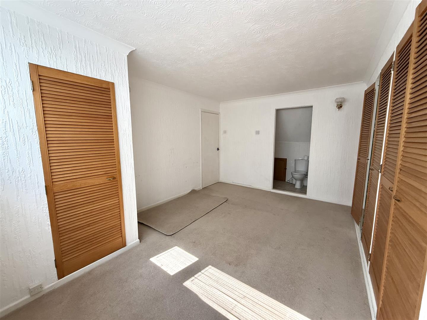 Venables Close, Fforestfach, Swansea, SA5 5BY